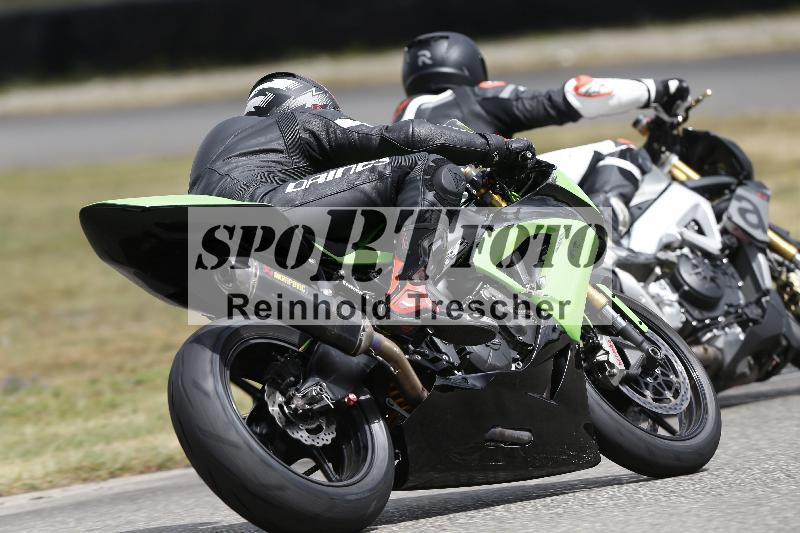 Archiv-2025/32 07.07.2025 Plüss Moto Sport ADR/Einsteiger/backside